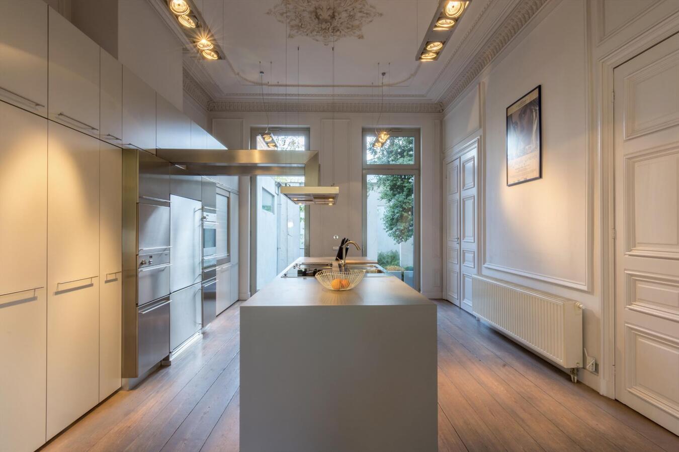 Exclusief herenhuis met stadstuin op toplocatie te Gent 