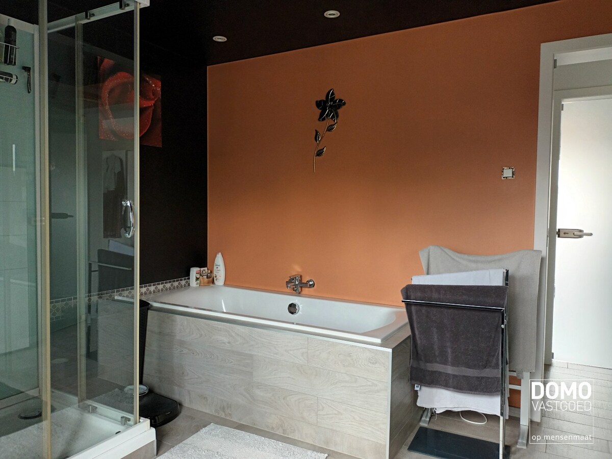 Instapklaar en knap ingericht appartement. 