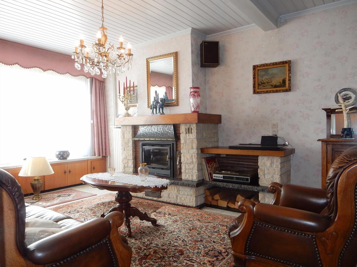Ruime rijwoning nabij centrum Gistel 