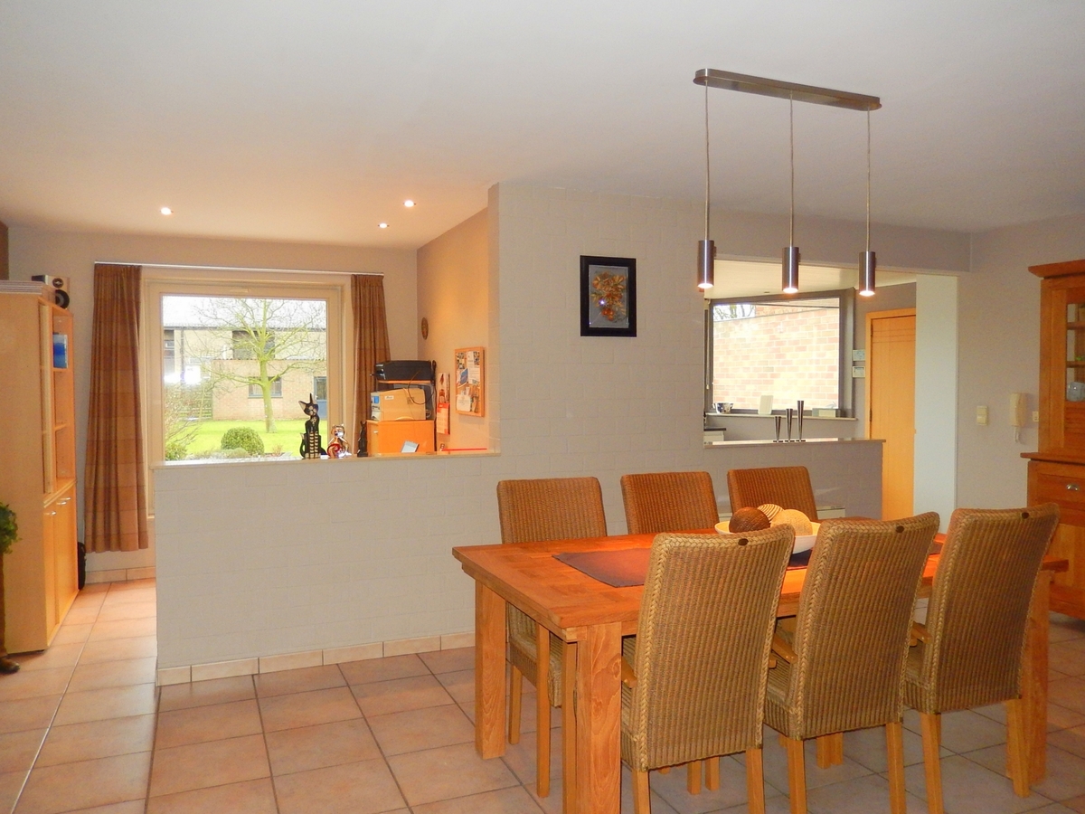 Verzorgde instapklare woning met zonnige tuin 