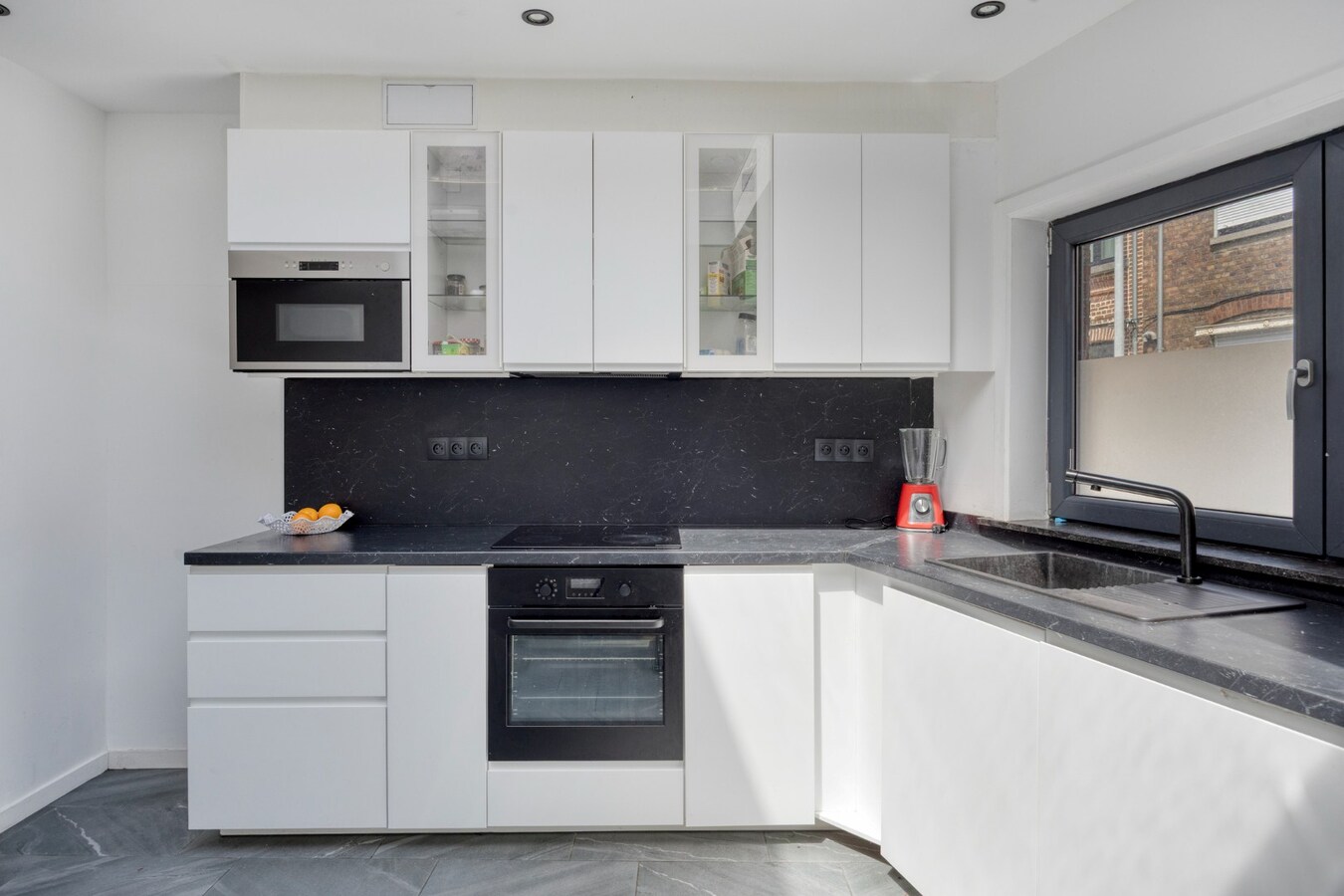 Gerenoveerde woning - 4 slaapkamers 