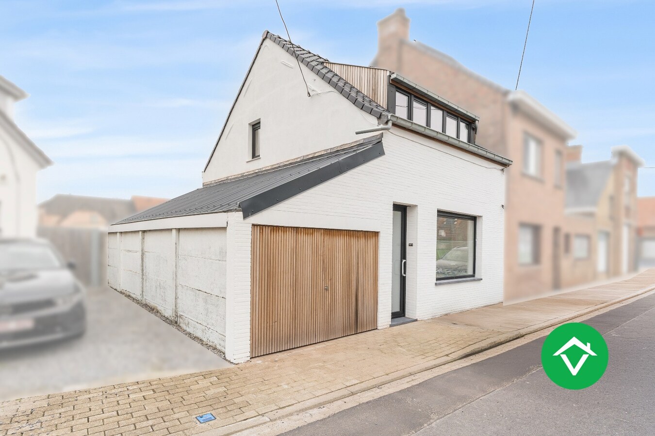 Volledig gerenoveerde woning (EPB B) met garage op topligging te Eernegem 