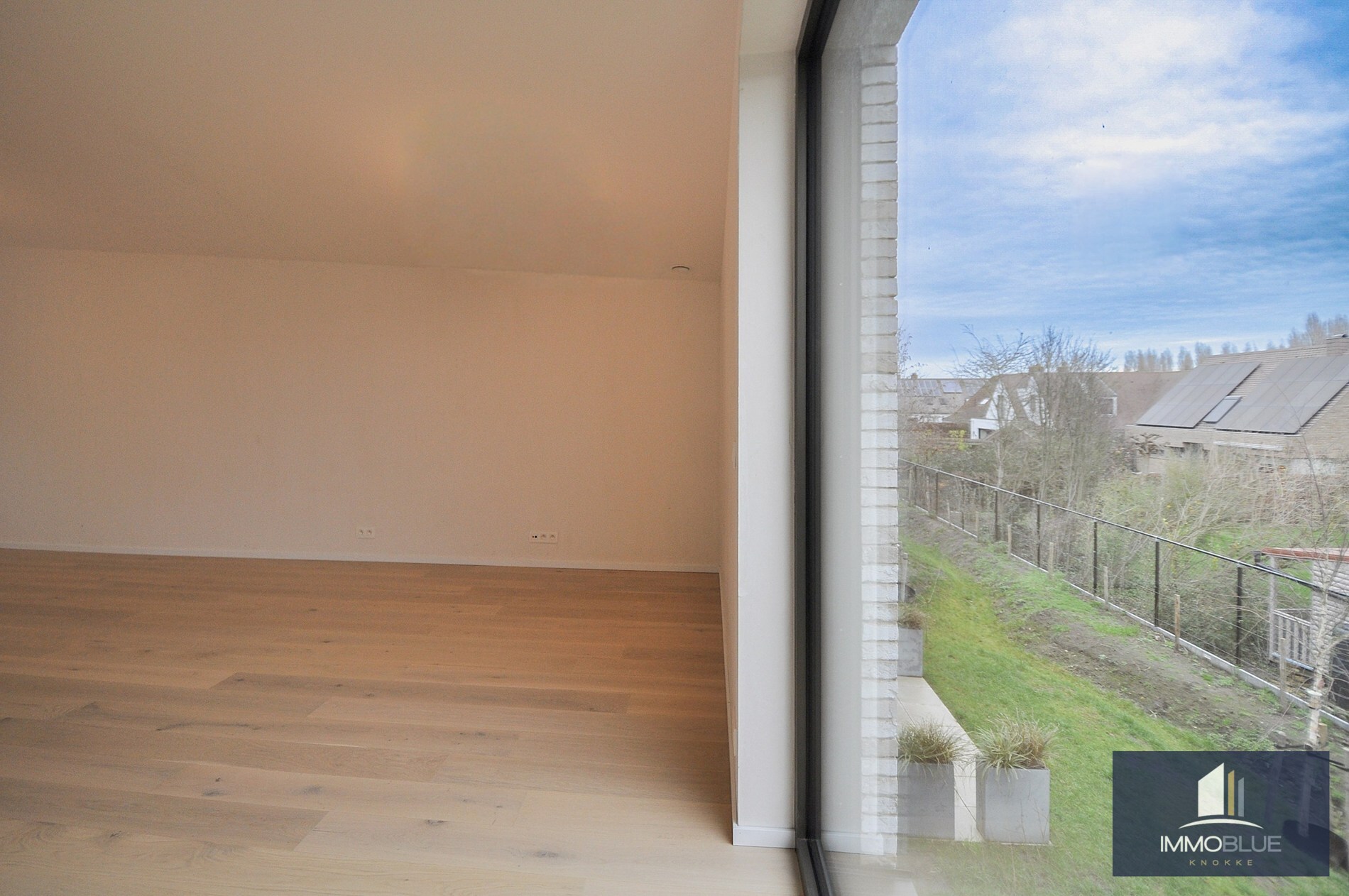 Nieuwbouw BEN-woning(bijna energie neutrale woning) in een autovrije, groene omgeving. 