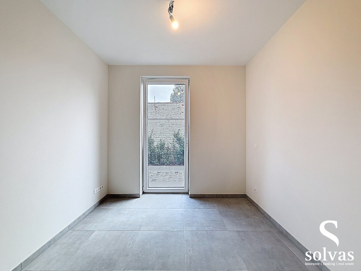 Stijlvol nieuwbouwappartement met uniek zicht op het water te Bellem 