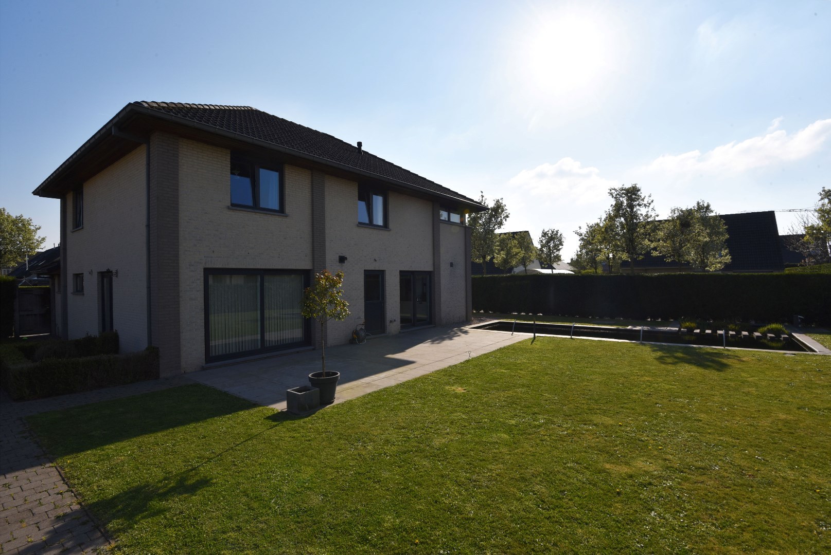 Villa 3 slpks, tuin en garage rustig gelegen te Eeklo 