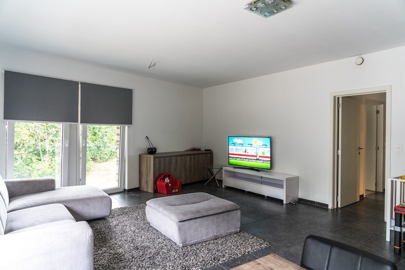 OPTIE!  Mooi appartement met terras 