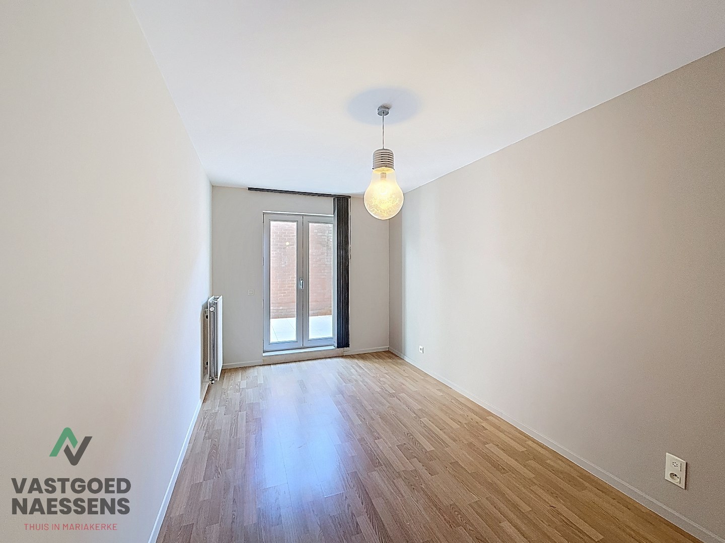 1 SLPK APP MET 2 TERRASSEN VLAKBIJ ZEEDIJK 