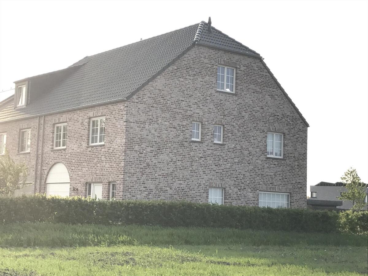 RUIME NIEUWBOUW WONING MT PERFECT ZUID GERICHTE TUIN 