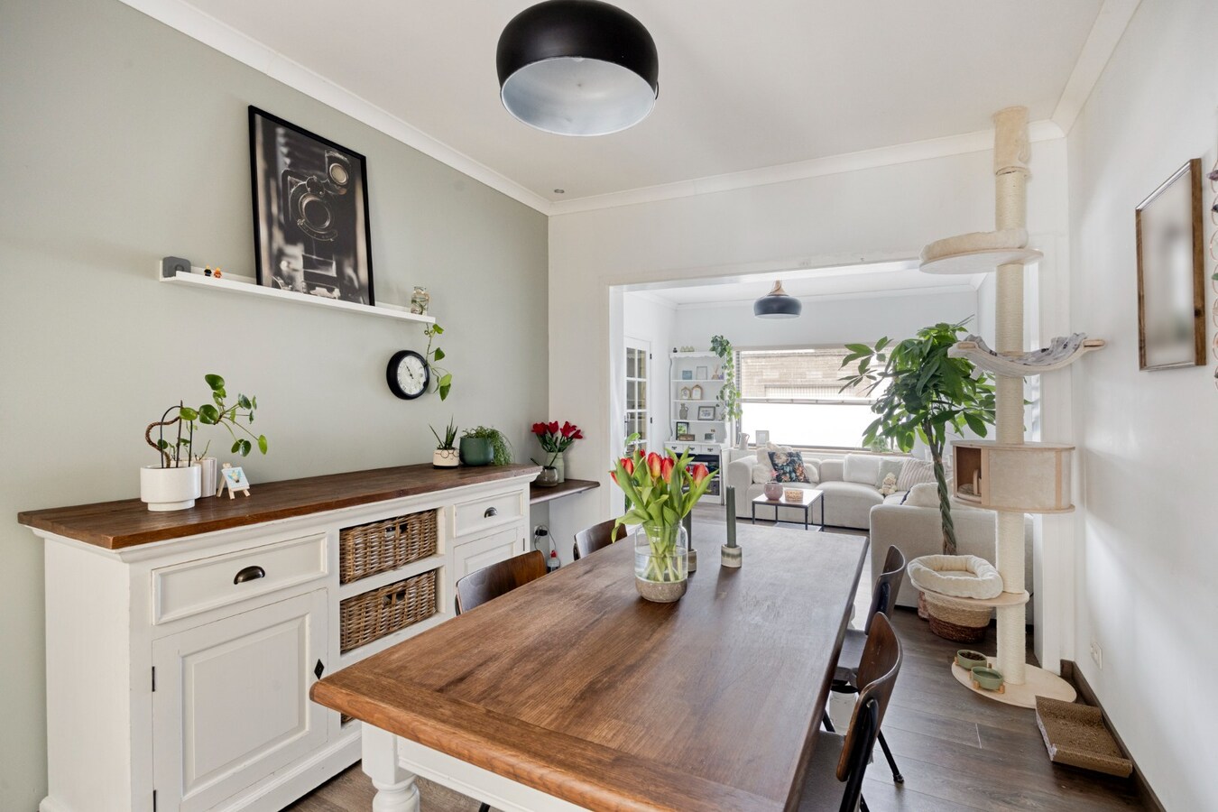 Instapklare woning met 3 slaapkamers en tuin. 