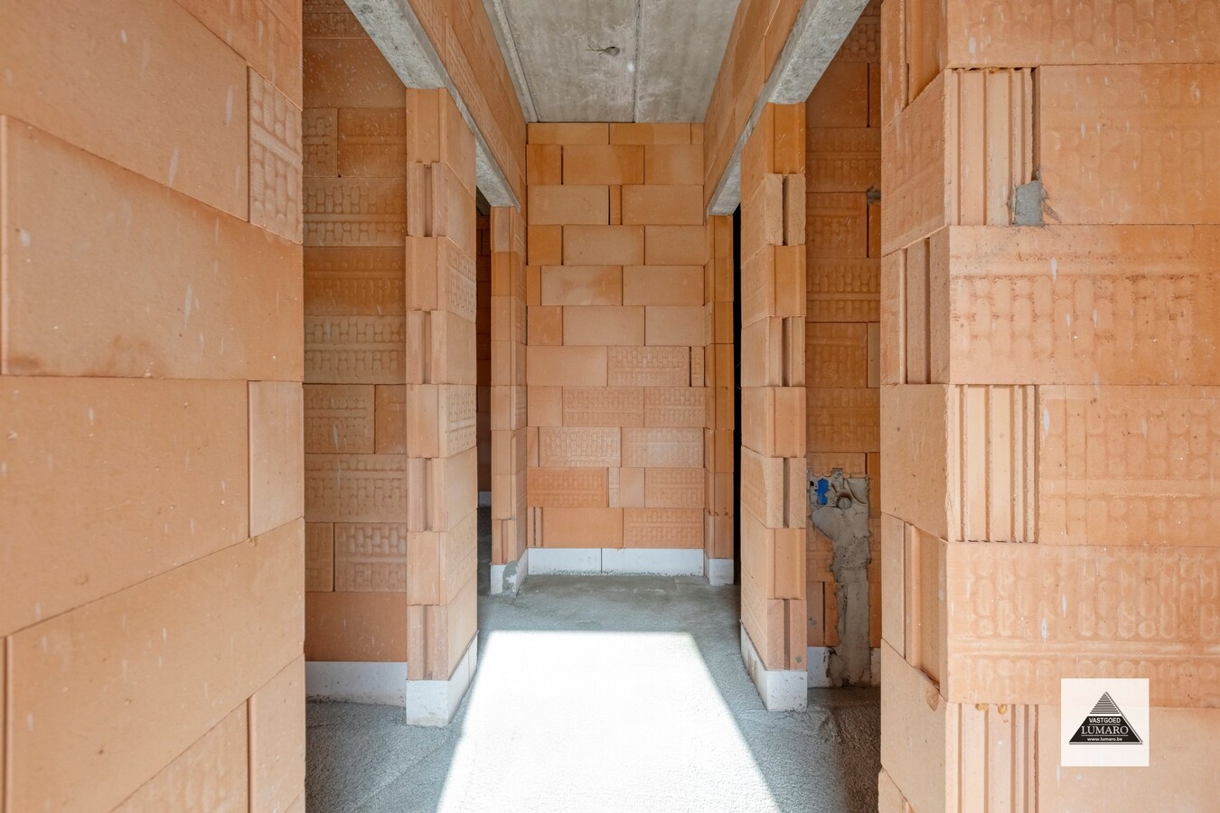 Comfortabel wonen op unieke locatie 