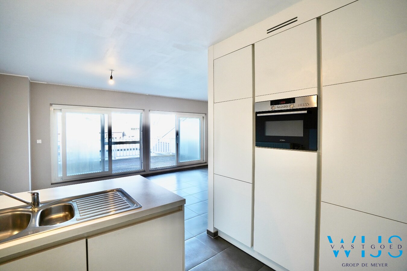 Recent duplexappartement met zeer aangenaam terras te Ertvelde ! 