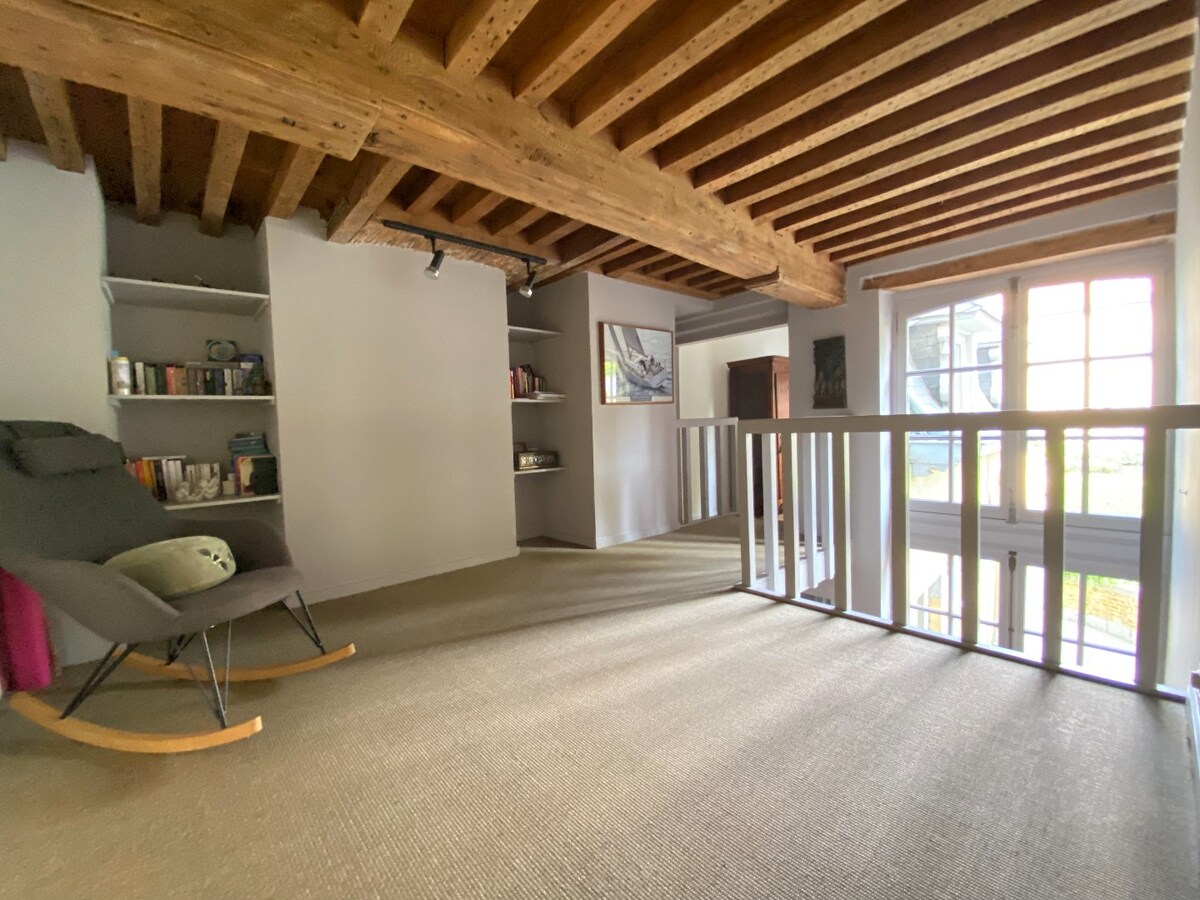 Maison de maître, idéale pour profession libérale ! 