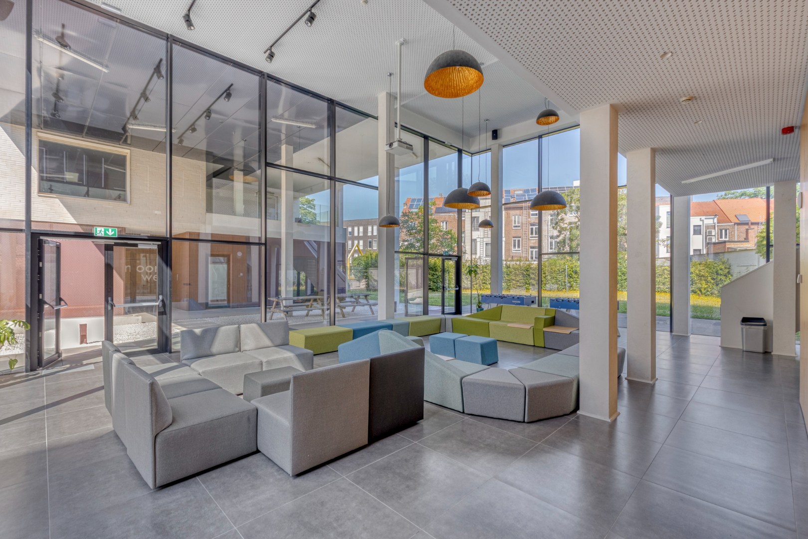 Bemeubelde studio 37m² met gemeenschappelijke ruimtes en fietsenstalling in centrum Leuven - EPC 121,49KWH/m² 