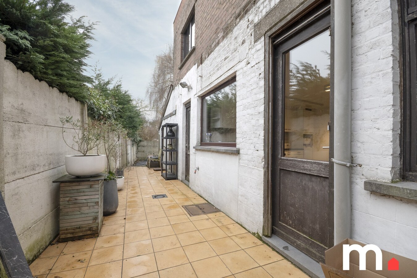 Centrumwoning met 3 slaapkamers en zonnige tuin te Moen! 