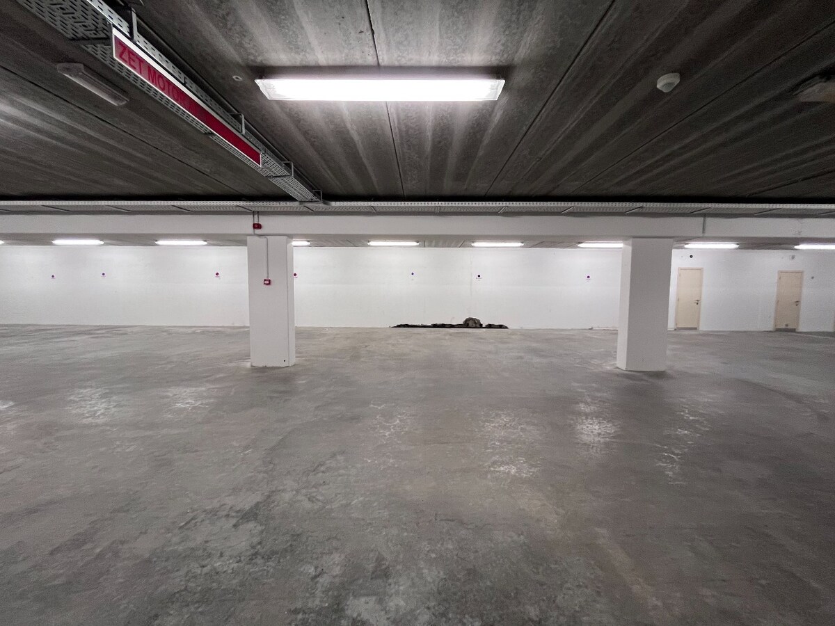 Modern 2slpk-appartement met privé tuin op wandelafstand van het strand 