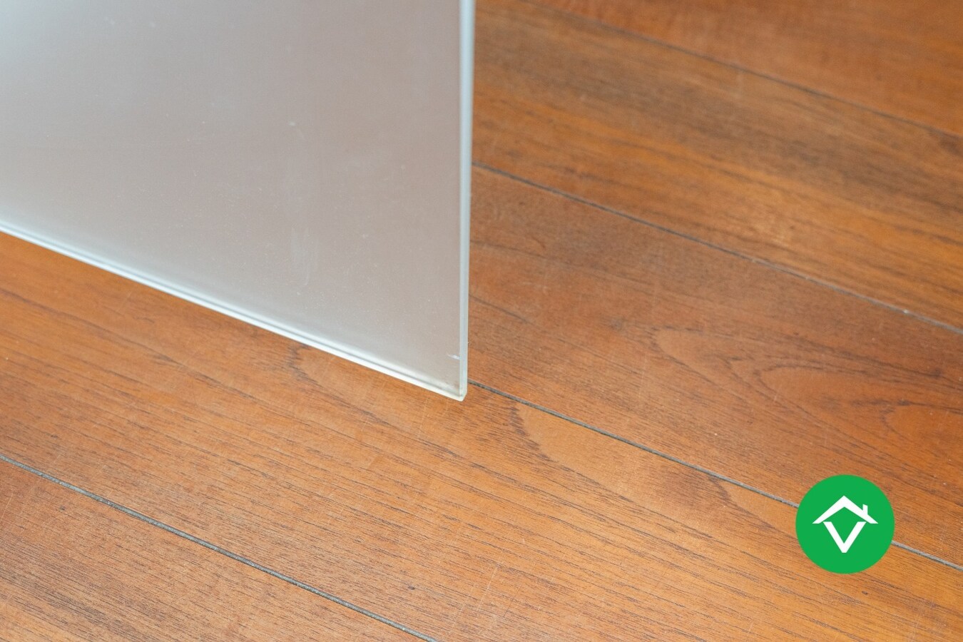 Instapklaar bemeubeld hoekappartement met 2 slaapkamers te koop in Oostende 