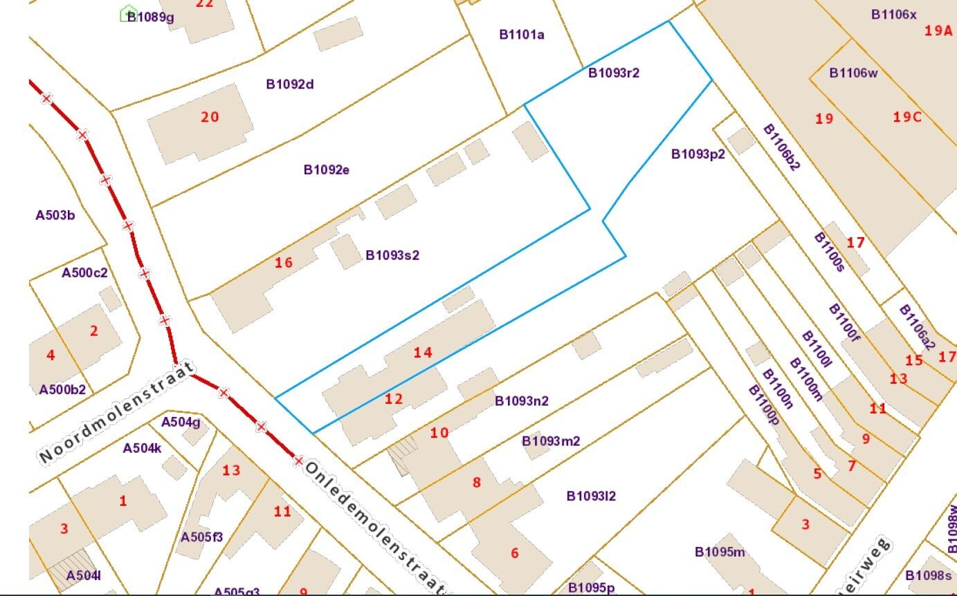 Karaktervolle woning met dubbele garage op 1.408m² 