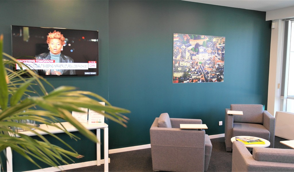 Full-service gemeubelde kantoren vlakbij E40 in Aalst