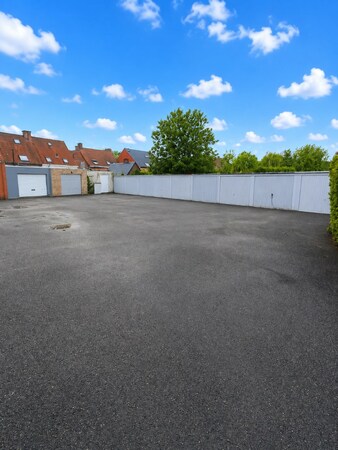 Te koop garage box - Roeselare