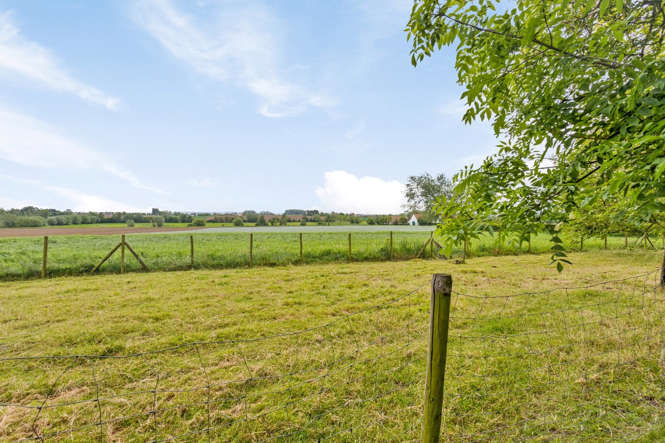 Prachtig gelegen woning met EXTRA bouwgrond in Huise 