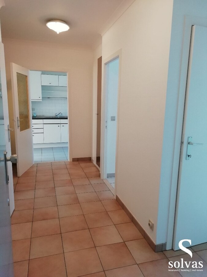 Instapklaar appartement met twee slaapkamers te centrum Aalter 