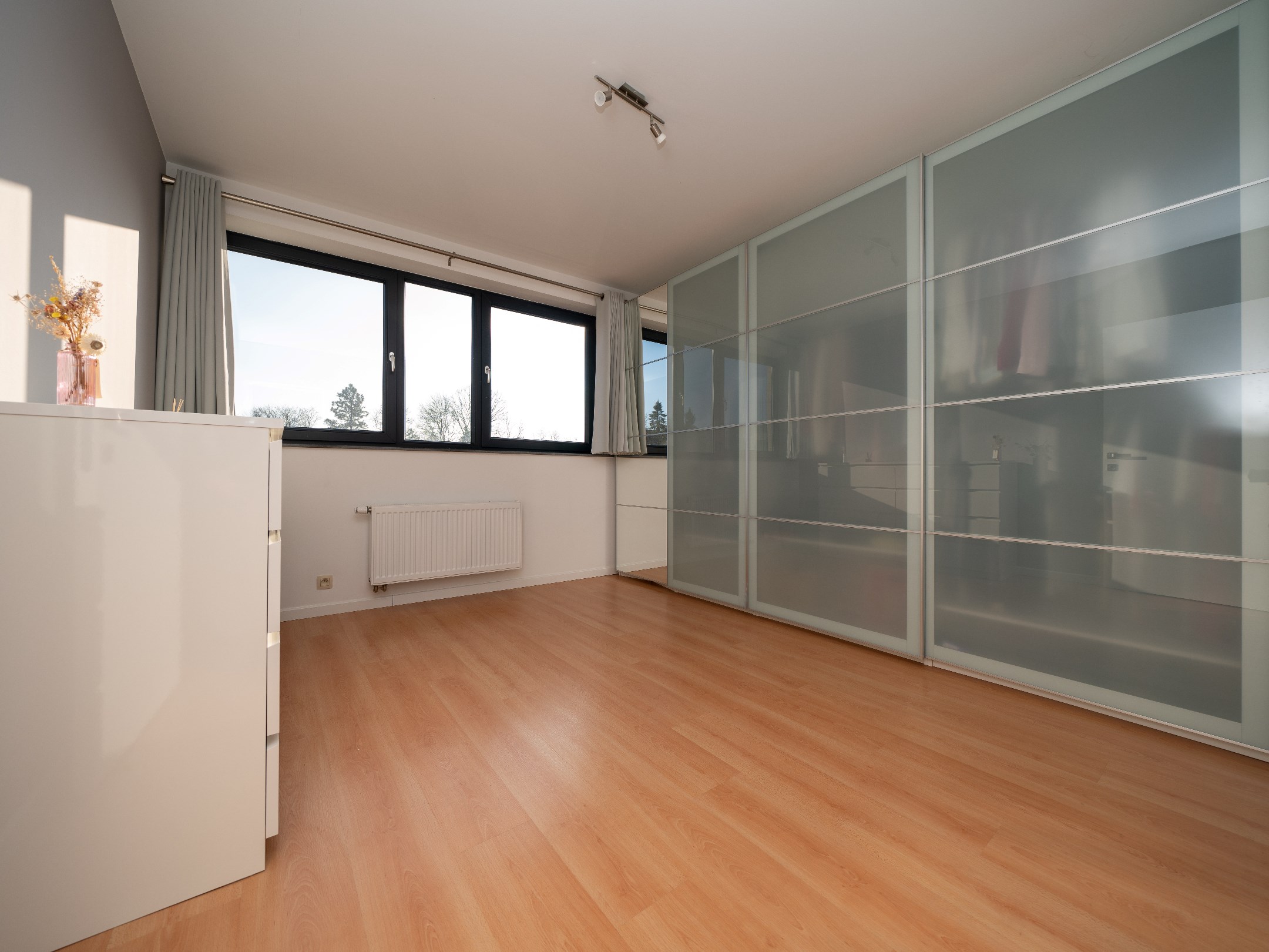 Nouvelle construction 3 chambres, 3 sdb et garage 