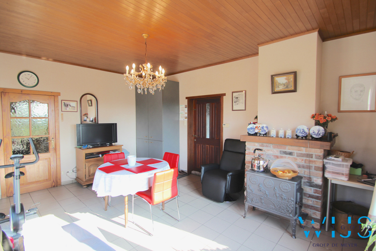 Zeer ruim woonhuis op een ideaal perceel te ADEGEM ! 