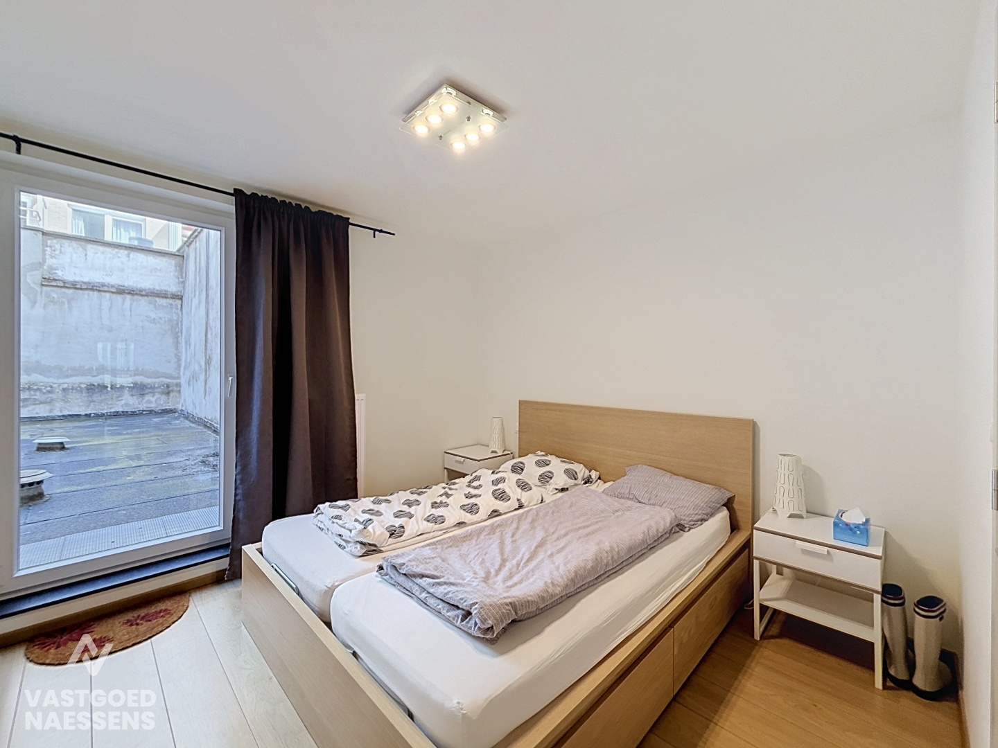 INSTAPKLAAR 2 SLPK APP MET 2 BADKAMERS EN TERRAS 