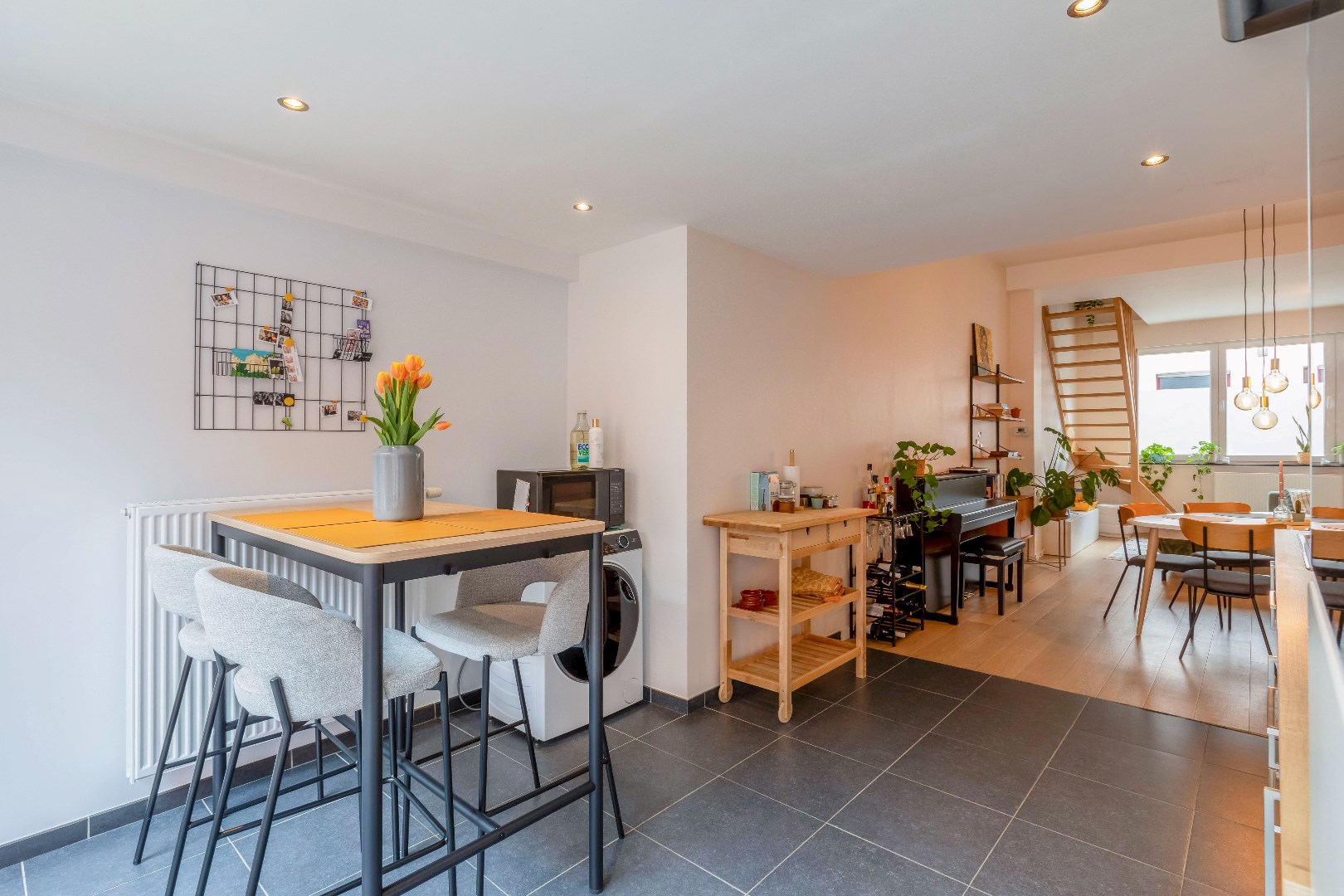 Instapklare woning met 3 slp. en terras te Sint-Amandsberg 