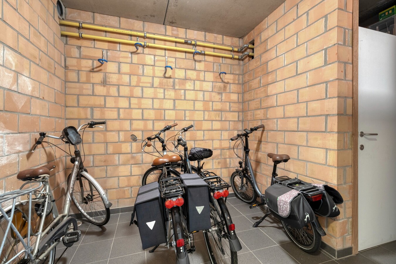 Charmant appartement d'une chambre avec grenier supplémentaire 