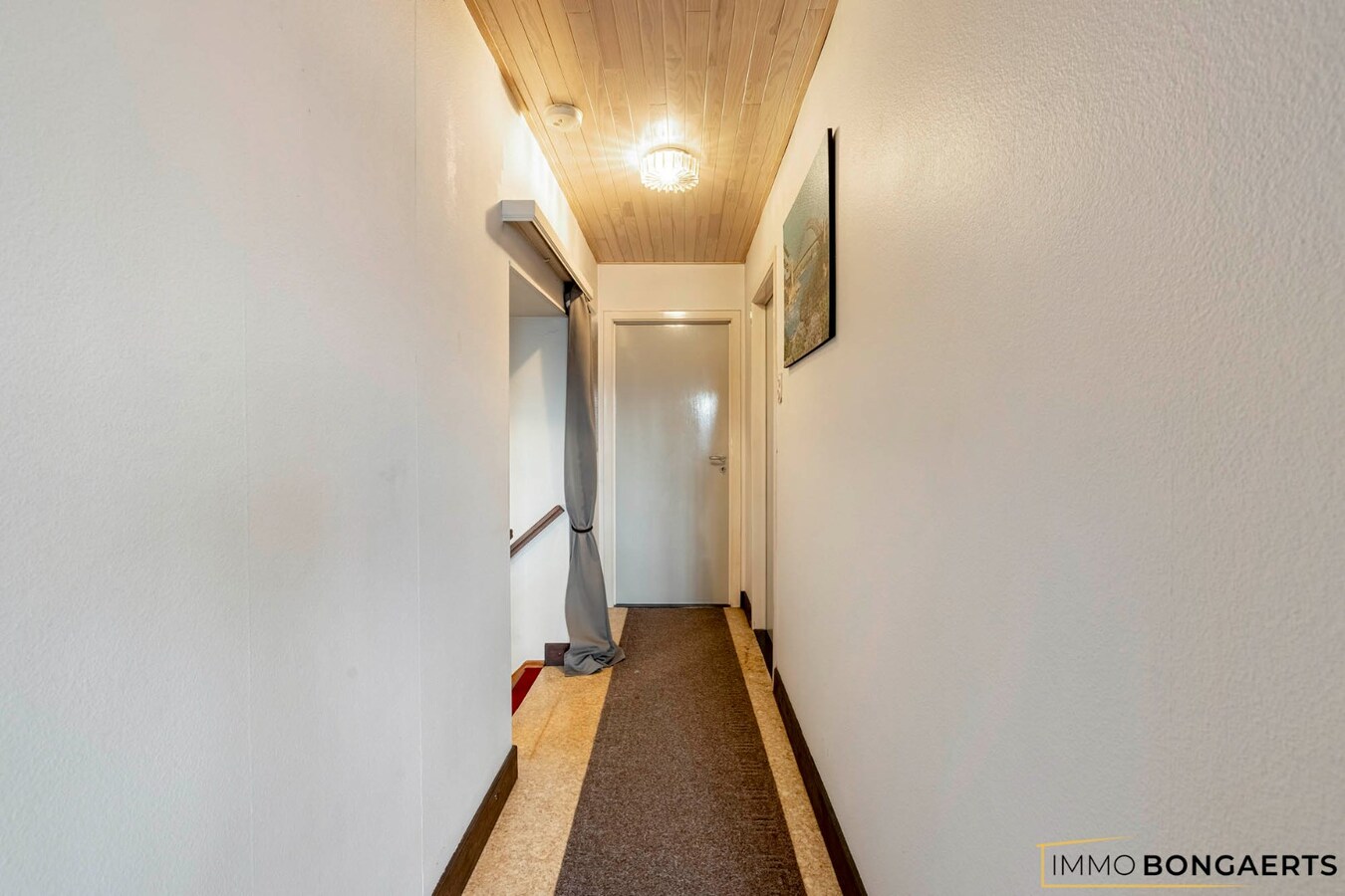 Ruime, te renoveren woning met drie slaapkamers in Zonhoven 