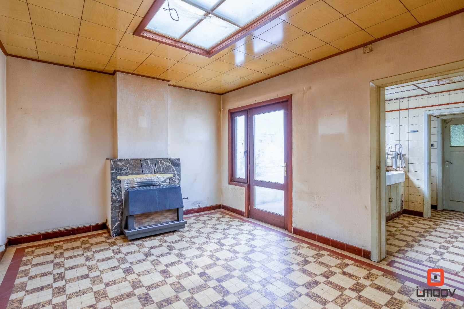 Karaktervolle te renoveren woning in Sint-Amandsberg 