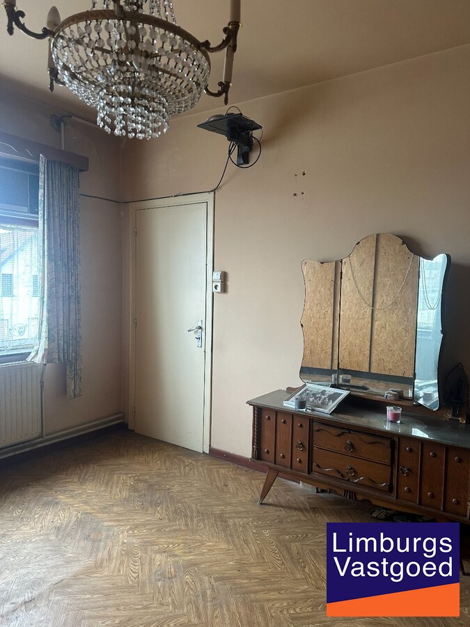 Handelshuis op commerciële ligging in Houthalen-Helchteren 