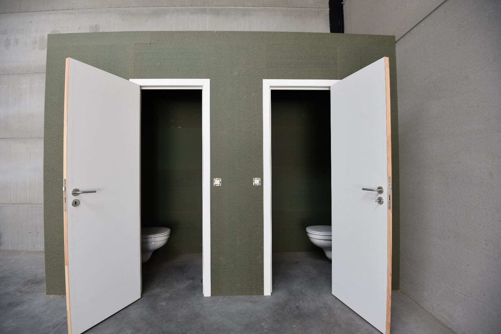 Goed gelegen nieuwbouw KMO-unit 267m² te Eeklo 