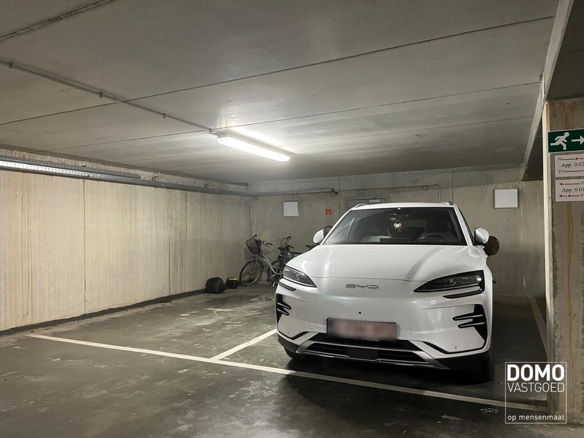 UITSTEKENDE OPBRENGSTENEIGENDOM - MODERNE COMMERCIËLE HANDELSRUIMTE MET BERGING OP TOPLOCATIE NABIJ HASSELT CENTRUM VANAF 295.000 EURO 