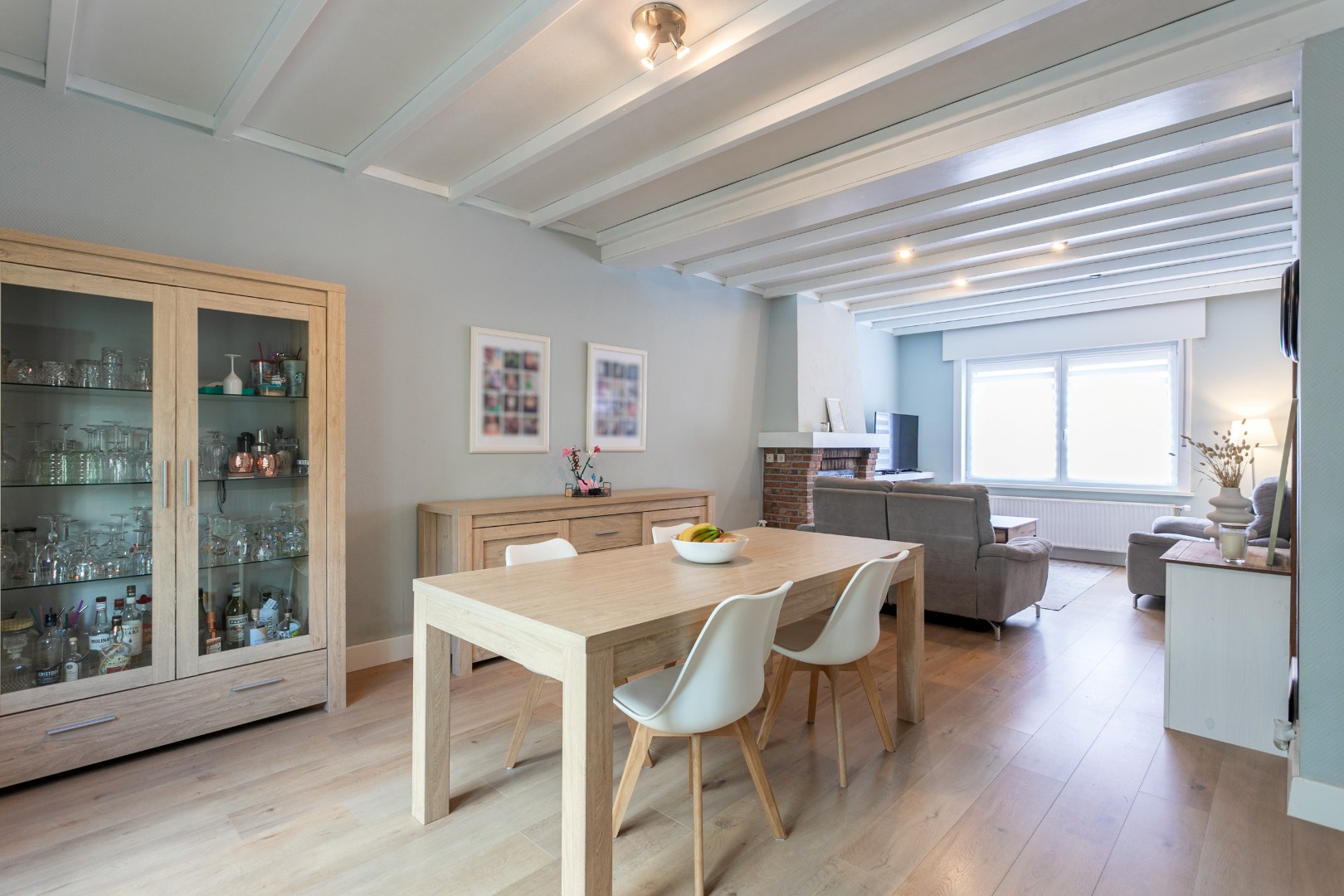 Gerenoveerde 3-gevelwoning met tuin en 4 slaapkamers te Sint-Genesius-Rode 