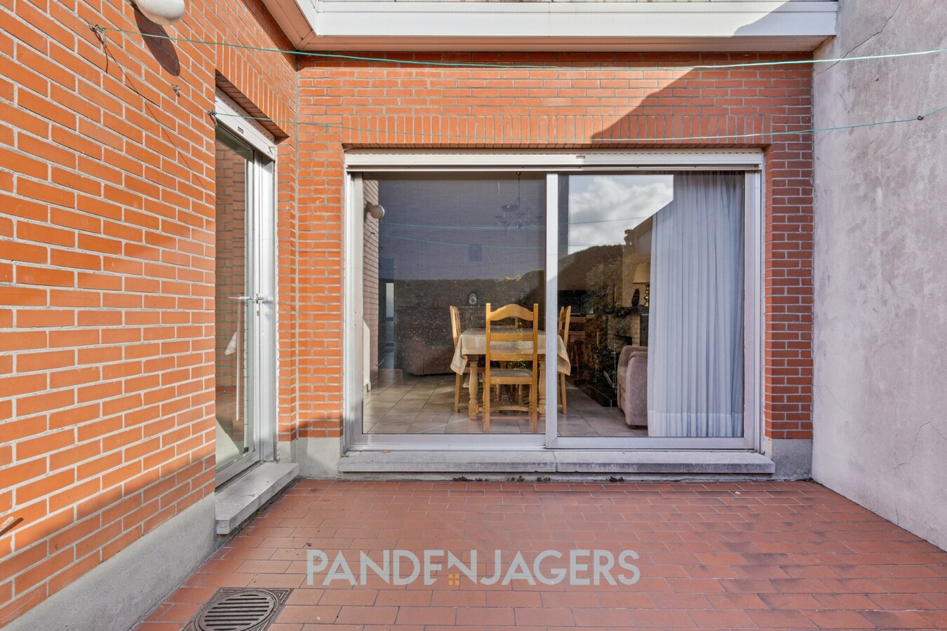 Rijwoning in rustige woonwijk te Kontich-Kazerne 