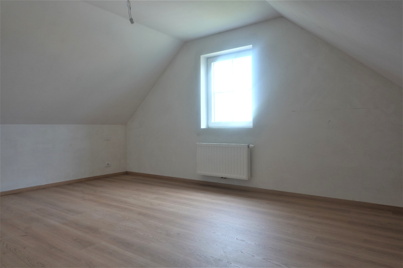 Prachtige halfopen nieuwbouw 