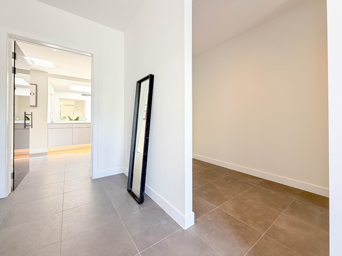 Prachtige ruime woning met grote zonnige tuin !    **** NONO INSPIRED **** 