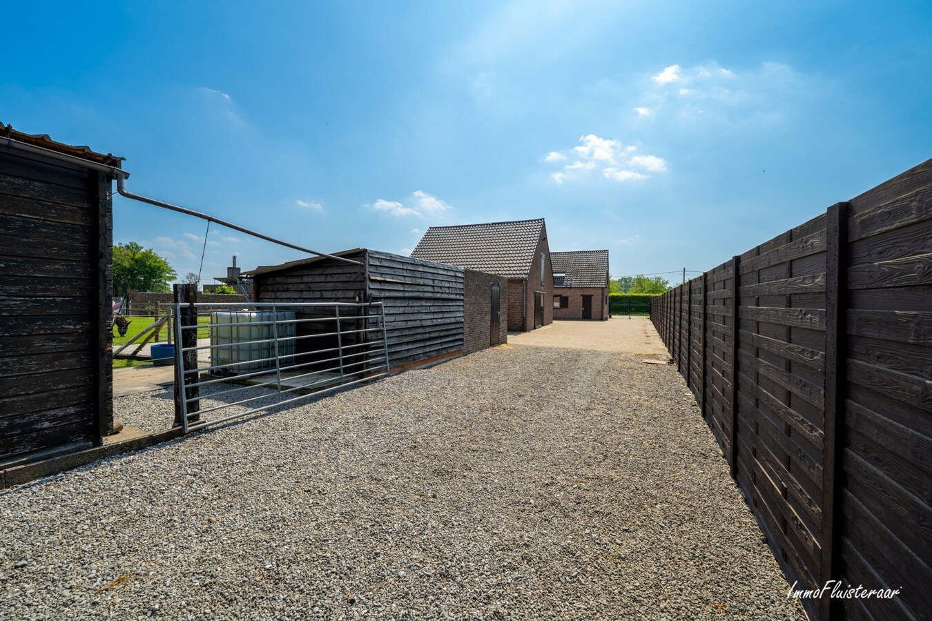 Idyllische langgevelhoeve met stalgebouw op ca. 16.473 m² te Lier    BEZOEKDAG OP AFSPRAAK ZATERDAG 20 JUNI 10U-14U 