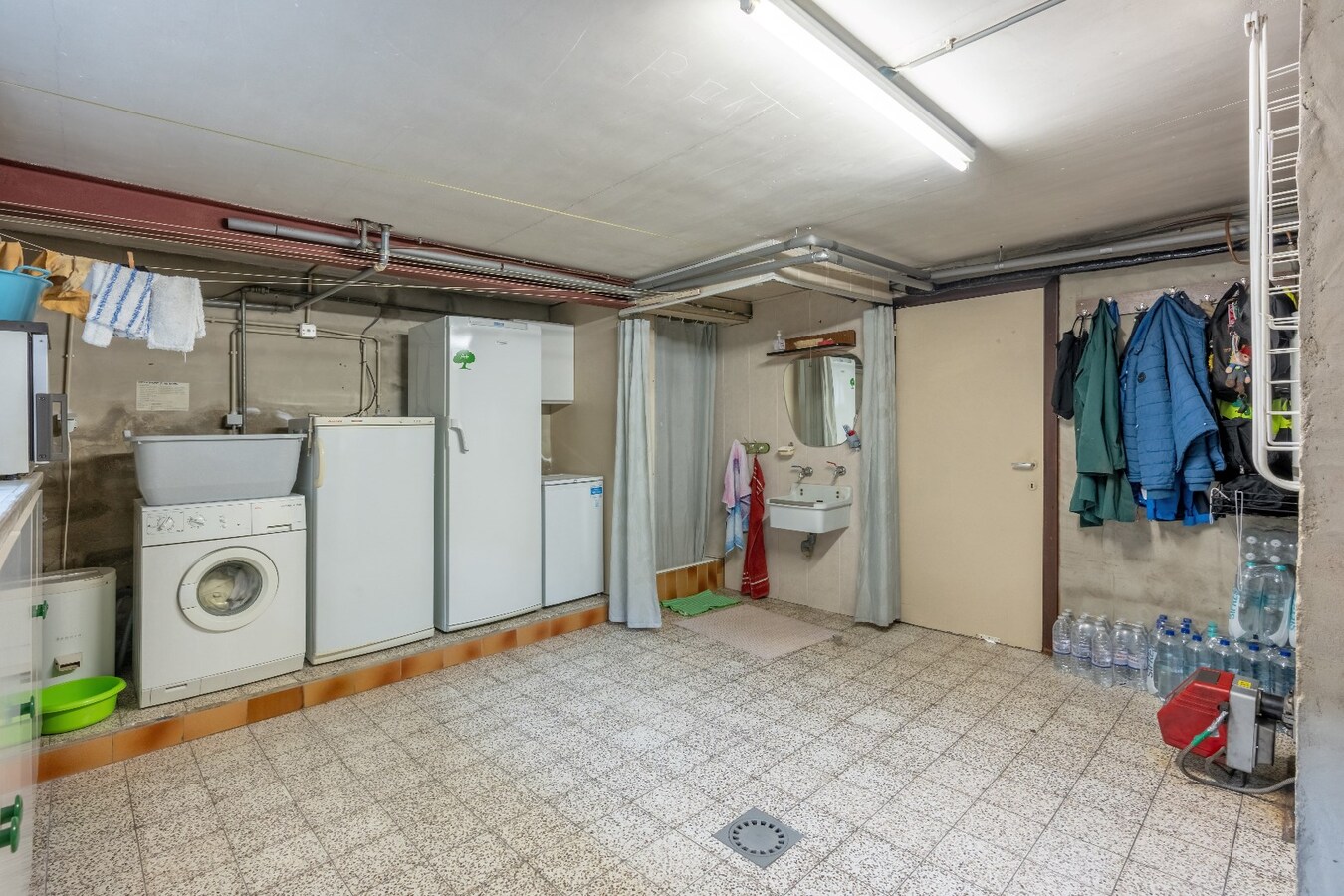 Ruime gelijkvloerse woning met 3 slaapkamers. 