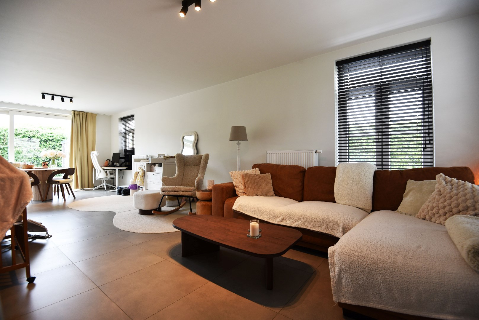 Recente woning met 3 slpks en tuin te Adegem 