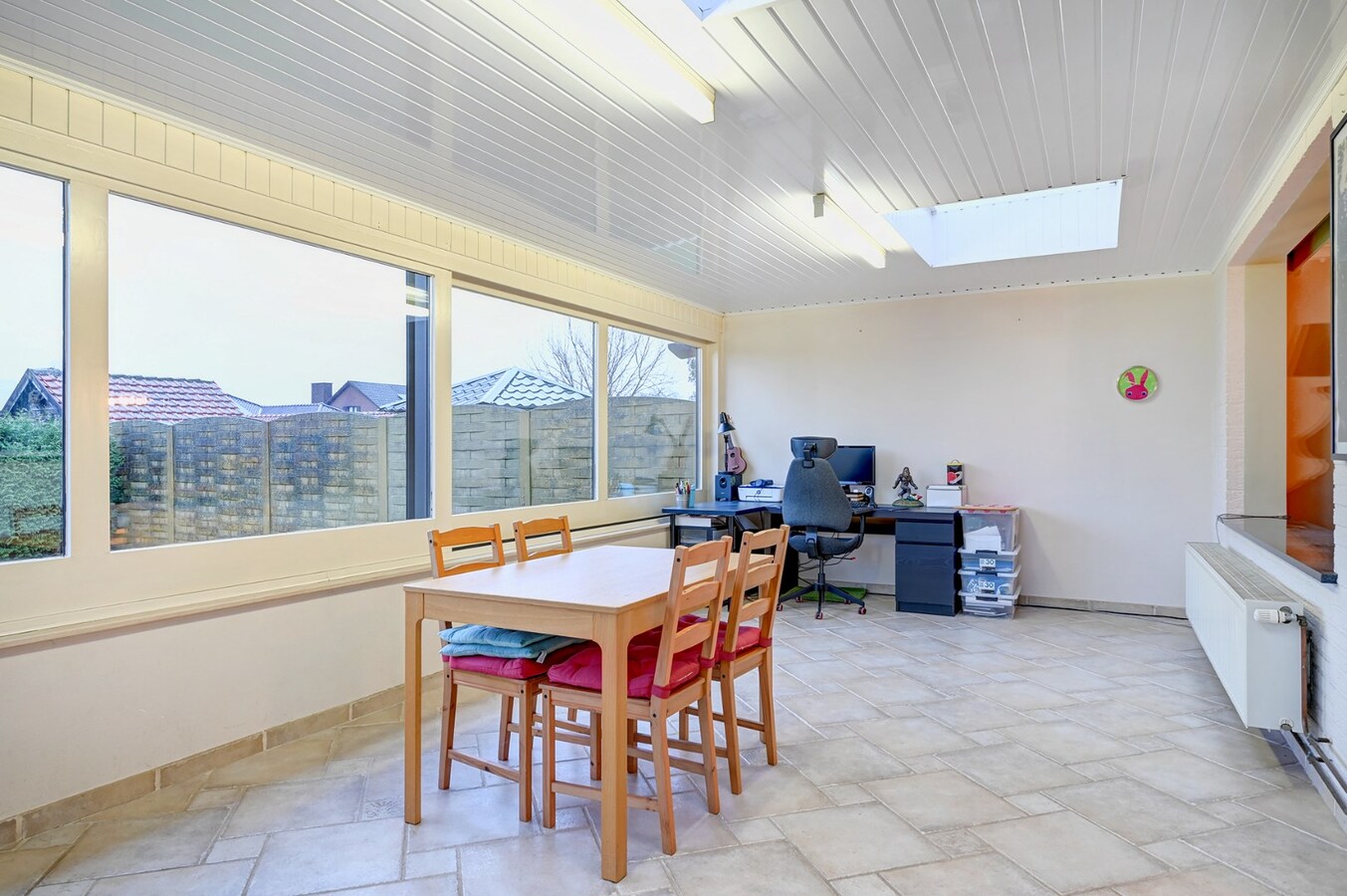 Goed onderhouden woning met drie slaapkamers 