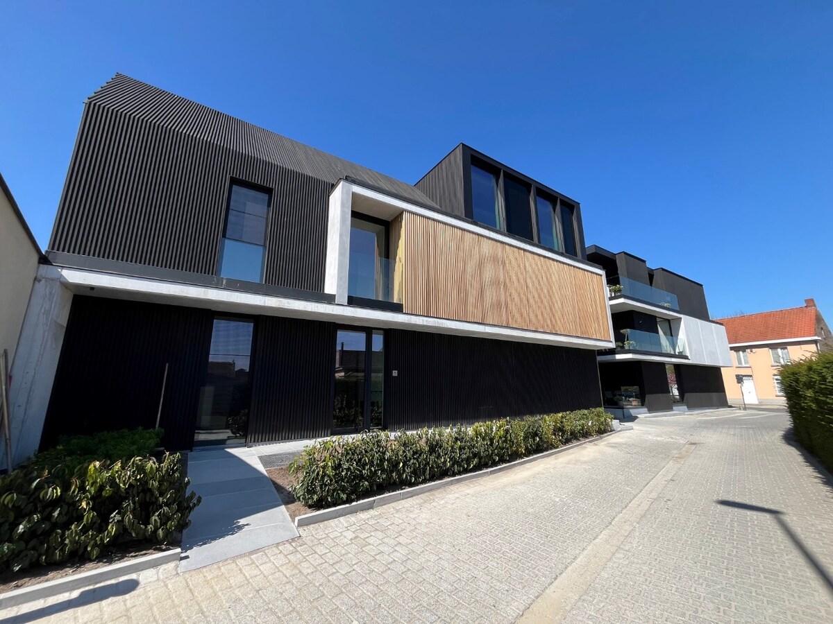 Luxe penthouse in hartje Zingem 