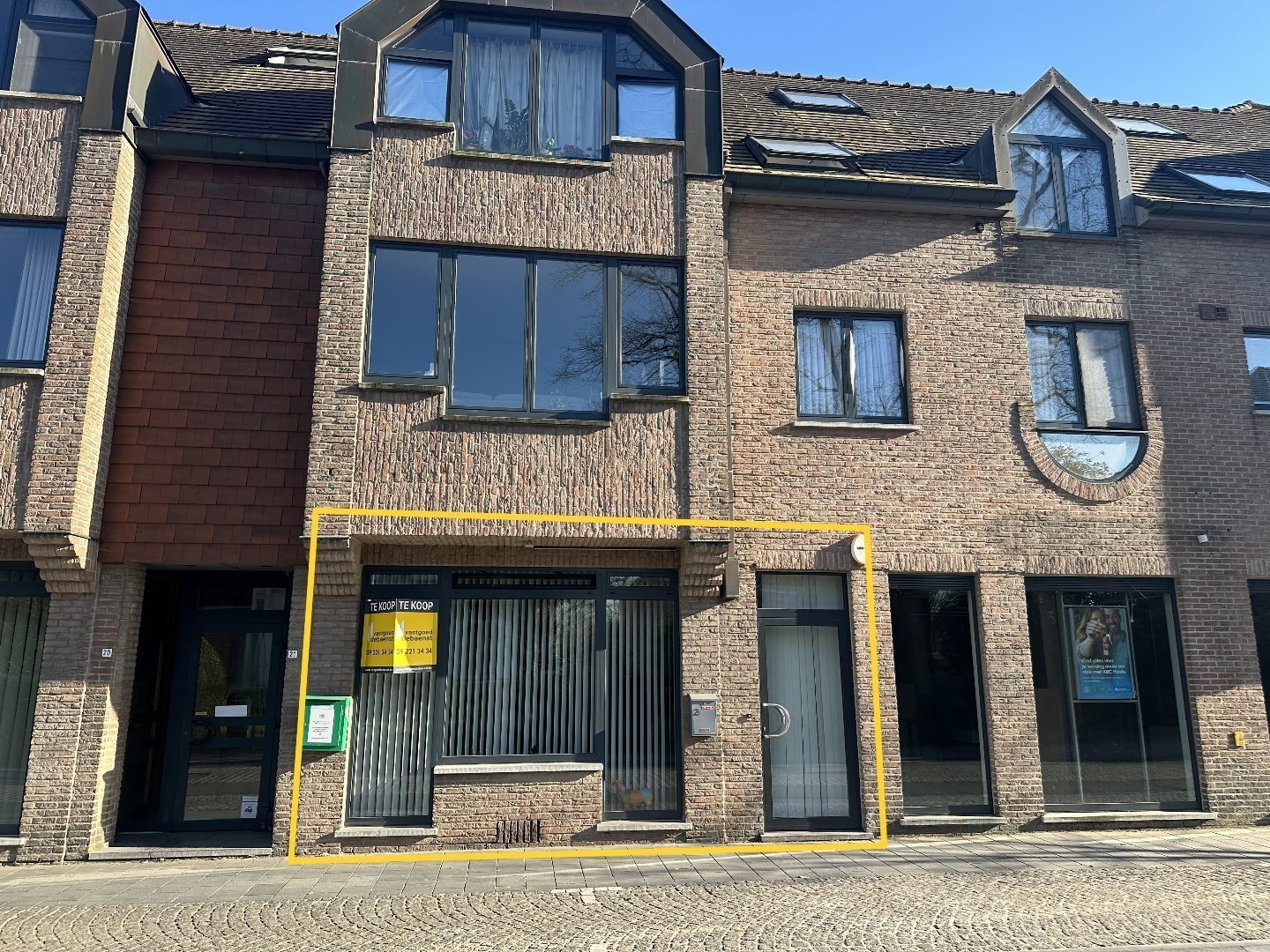 Instapklare studio met ondergrondse autostaanplaats in het centrum 