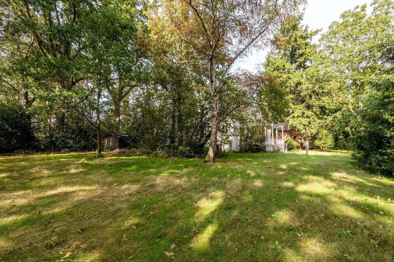 Charmant landhuis in een parkdomein van 7065m² 