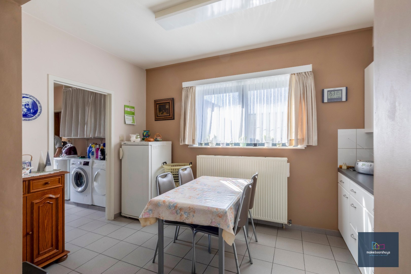 Ruime open bebouwing op een gunstige ligging te Drongen 