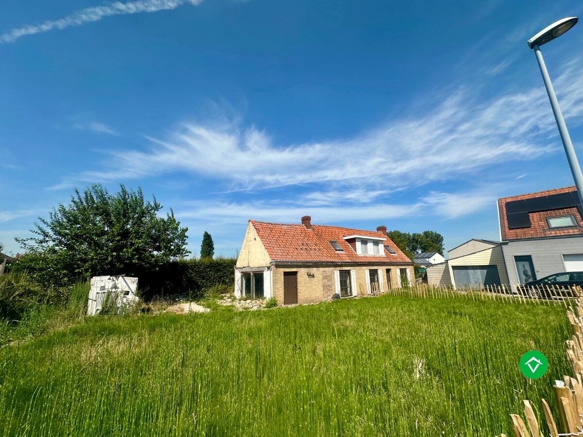 Renovatie- en/of nieuwbouwproject op een rustige ligging te Koekelare 