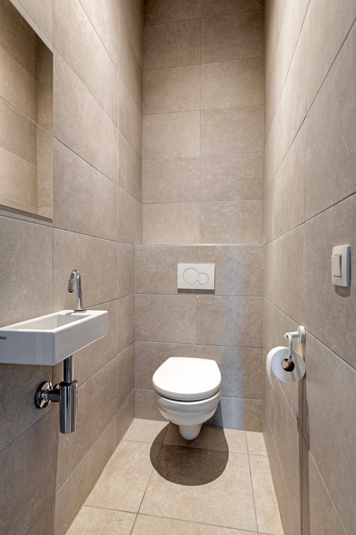 Instapklaar en energiezuinig appartement met 2 slpk. nabij Geel-Centrum 