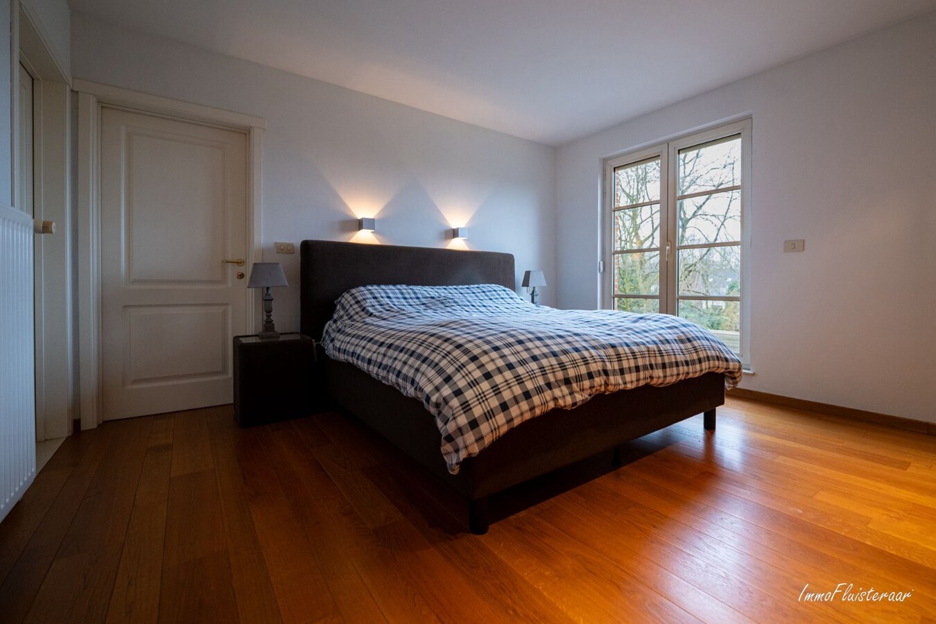 Prestigieuze villa met paardenaccommodatie op ca. 3.237 m2 te Mechelen 